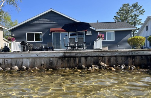 Rapid City House | Torch Lake Sandbar Escape