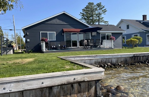 Rapid City House | Torch Lake Sandbar Escape