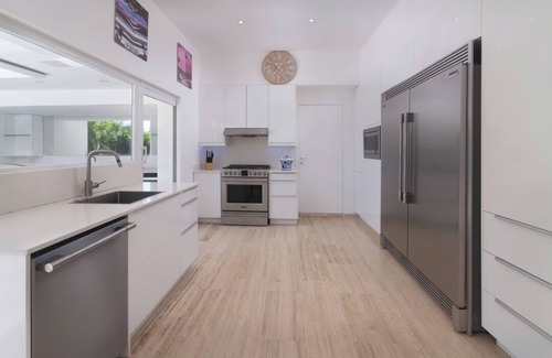 Casa de Campo Villa | TORONJAS 9: MODERN VILLA- BEST GOLF VIEW & CLOSE TO BEACH- CHEF, BUTLER & MAID