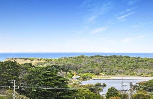 Torquay House | Torquay Point Panoramic Ocean and Golf Course View