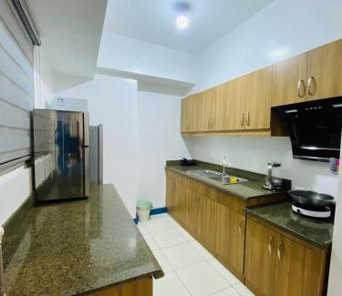 Ermita Apartment | Torre De Manila taft Tan38