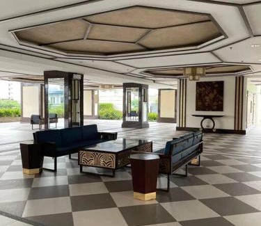 Ermita Apartment | Torre DeManila TaftAvenue 1bedroomBalcony Rooftop Viewing LunetaPark ManilaOceanPark ManilaBay US Embassy