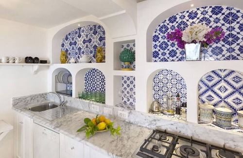 Montepertuso Villa | Torre Sponda - Cisterna, Private Beach