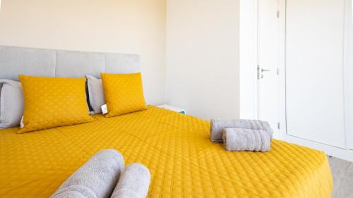 Praia da Rocha Apartment | Torre Verde - Free Parking - Swimming pool - Sea View - BY BEDZY