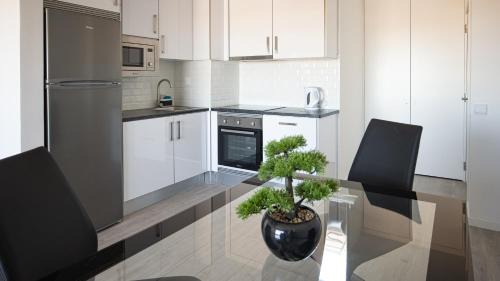 Praia da Rocha Apartment | Torre Verde - Free Parking - Swimming pool - Sea View - BY BEDZY