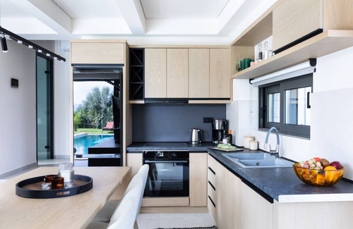 Lygia Villa | Torretta - Ariadne - Four Bedroom Villa, Sleeps 8