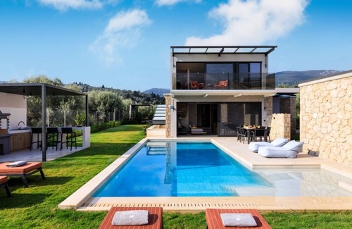 Lygia Villa | Torretta - Ariadne - Four Bedroom Villa, Sleeps 8