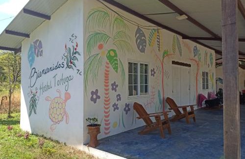 Guanico Abajo House | Tortuga Hostal