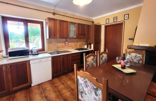Barga Villa | Totally private cottage with own pool, amazing views and close to Barga! WIFI