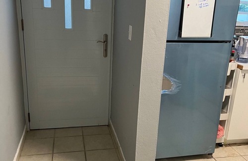 Buena Vista Apartment | Totally remodeled in a safe, convenience area with its own washer/dryer