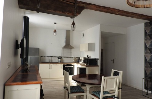 Guilvinec Apartment | Totally renovated apartment "At the end of the port", ideally located