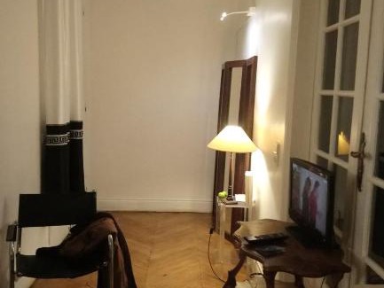 Passy Apartment | Toureifelchampselysee