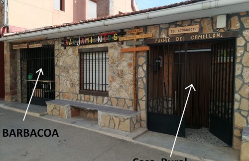 Buenache de la Sierra Cottage | Tourist Accommodation Fuente del Gamellón