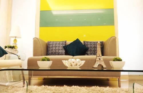 Baclaran Apartment | Touristation @ Crowne Bay Tower