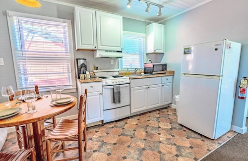 Buxton Hotel | Tower Circle OBX