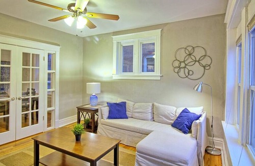 Tower Grove East Apartment | Tower Grove 1W · Steps to TG Park+Grand | Free PK+WD+Pet Friendly