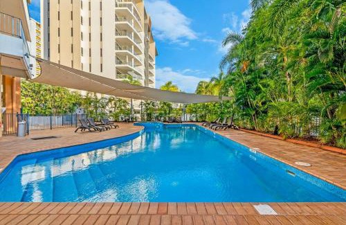 Darwin City Centre Apartment | Towering Palms, A Seaside Balcony with Resort Pool