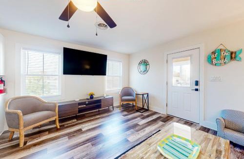 Rehoboth Beach Apartment | Town of Rehoboth Beach - 20485 Lincoln St. Unit 4
