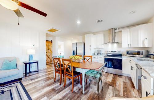 Rehoboth Beach Apartment | Town of Rehoboth Beach - 20485 Lincoln St. Unit 4