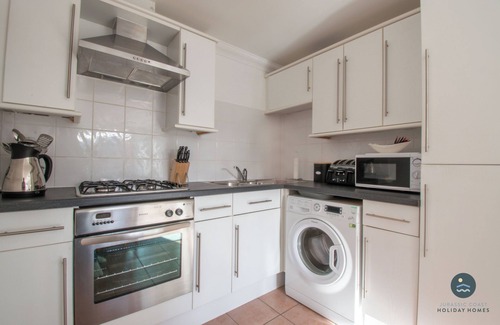 Weymouth Apartment | Townbridge Retreat - Two Bedroom Apartment, Sleeps 4