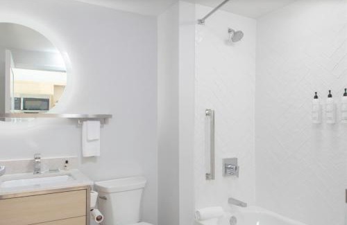 Wilmington Hotel | TownePlace Suites By Marriott Dayton Wilmington