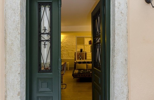 Old Town Apartment | Townhall Studio