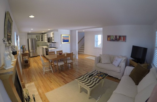 Provincetown House | Townhouse 2 Bedrooms/2.5 Baths & 2 Private Parking Spaces