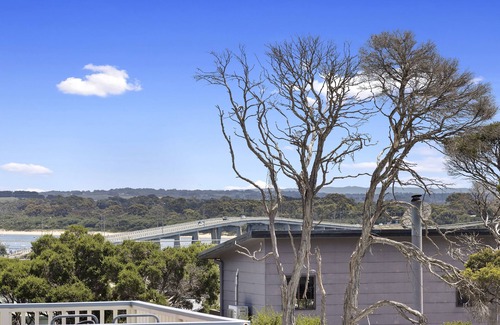 San Remo House | Townhouse in the heart of San Remo, family friendly and set up to work remotely