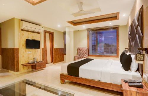 Danapur Hotel | Townhouse Oak Amity University Patna Formerly The Golden Crown