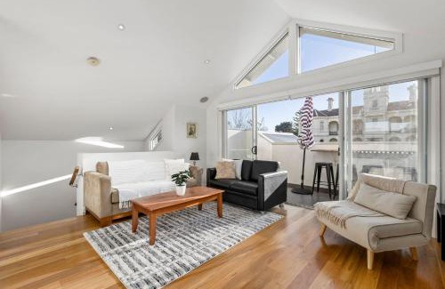 Queenscliff House | Townhouse on King