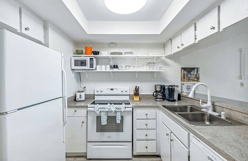 Avon By The Sea Condo | Townhouse Style Condo Next to Pier on the Beach!