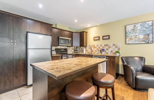 Mont-Tremblant House | Townhouse with Free Shuttle to Tremblant Resort