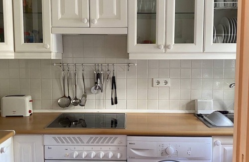 New Golden Mile House | Townhouse with Shared Pool, 2 minute Walk from Sea