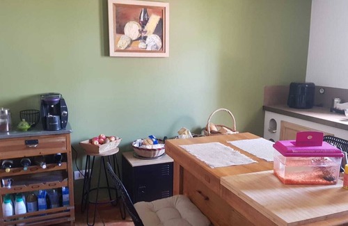 Suze-la-Rousse House | Très Belle Maison Avec Piscine Chauffée