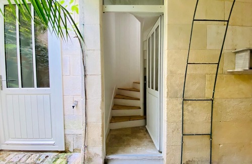 La Rochelle City Centre Apartment | Très Bien Situé et Plein de Charme