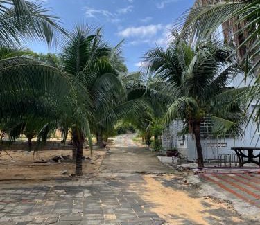 East Ham Tien Beach Apartment | Trương Hiếu