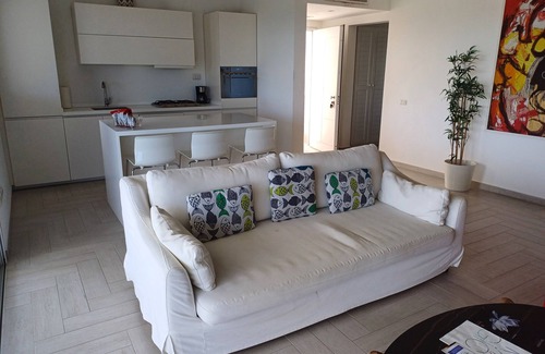Dominicus Apartment | Tracadero Marina 46 PH, 3 Hab. Sea View