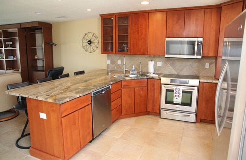Crescent Beach Condo | Tradewinds Condominium Top Floor - Ocean View Condo #113