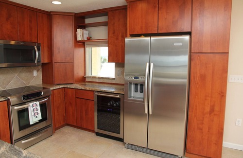 Crescent Beach Condo | Tradewinds Condominium Top Floor - Ocean View Condo #113