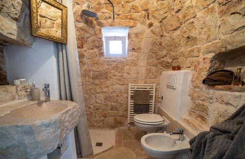 San Michele Salentino Villa | traditional trullo la specchia