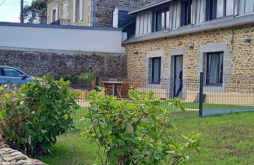 Binic House | Traditional Breton house 5 minutes' walk from the sea