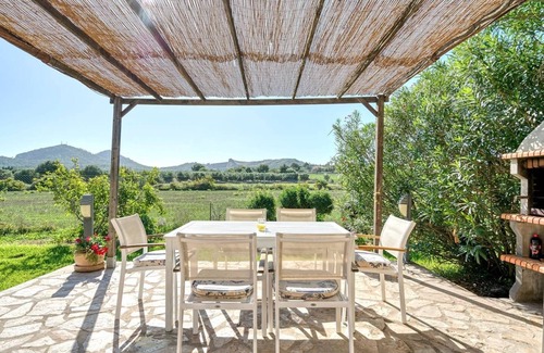 Alcudia Villa | Traditional country house, very quiet, just 5 km from Alcudia beach