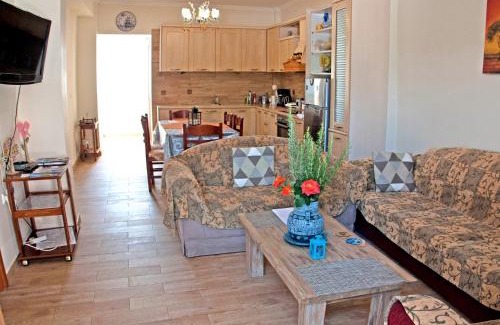 Archea Pissa House | Traditional House Next to Ancient Olympia