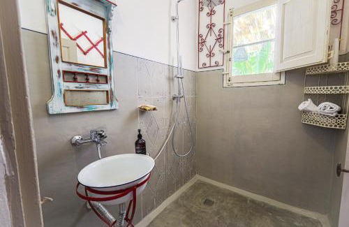 Marsaskala House | Traditional Maltese Townhouse with Backyard Garden and Seafront Location
