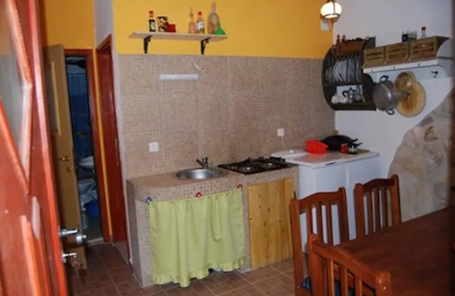 Trstenik House | Traditional stone house with beach views (6+1)