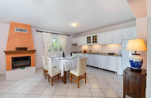 Rantatika Villa | Traditional Stone Villa - Pool & Olive Groves