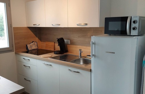 Ploemeur Apartment | Traezh - two-bedroom apartment in downtown Ploemeur