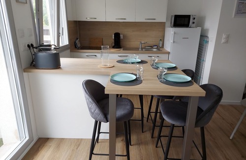 Ploemeur Apartment | Traezh - two-bedroom apartment in downtown Ploemeur