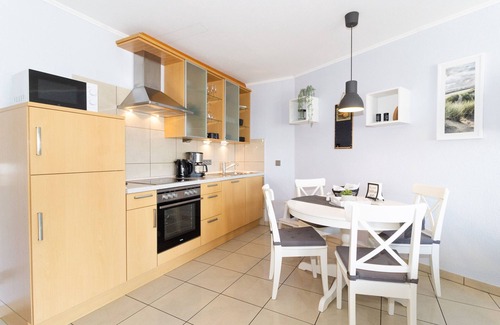 Duhnen Apartment | Trafalgar App. 326-55m² vacation apartment in Döse, close to the beach, swimming pool and sauna