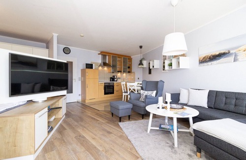 Duhnen Apartment | Trafalgar App. 326-55m² vacation apartment in Döse, close to the beach, swimming pool and sauna